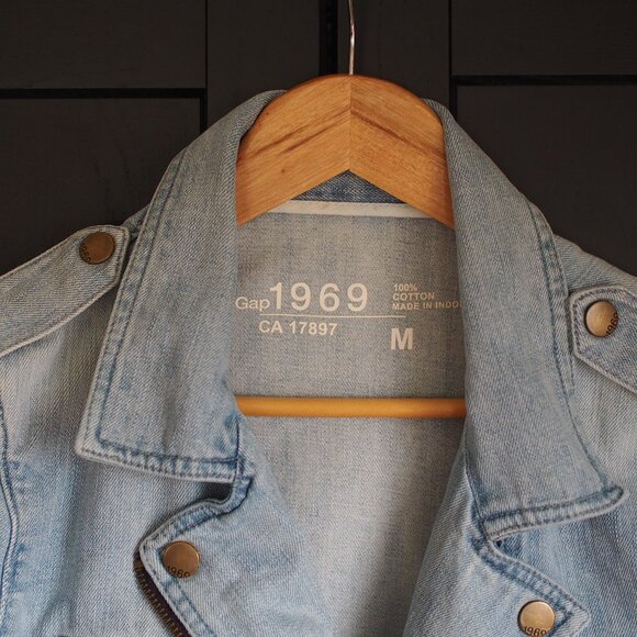 Gap | 1969 Zip Up Denim Jacket - Picture 2 of 10